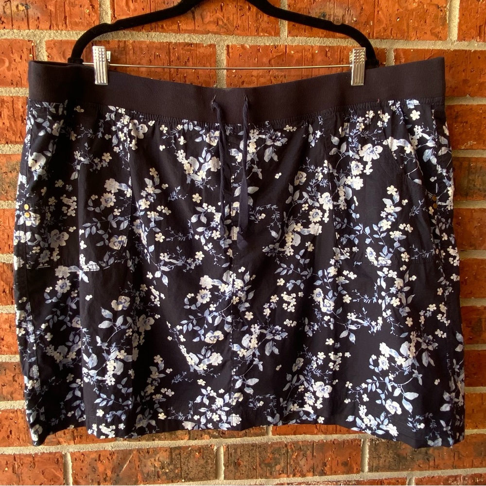 DASH Size 3X Navy Floral Print Skort Elastic/drawstring Waist Pockets